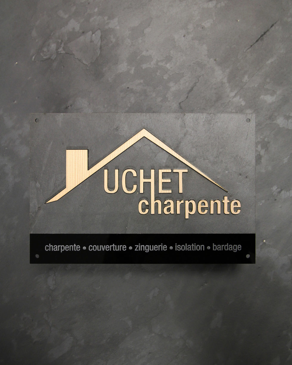 Signalétique extérieure Uchet Charpente