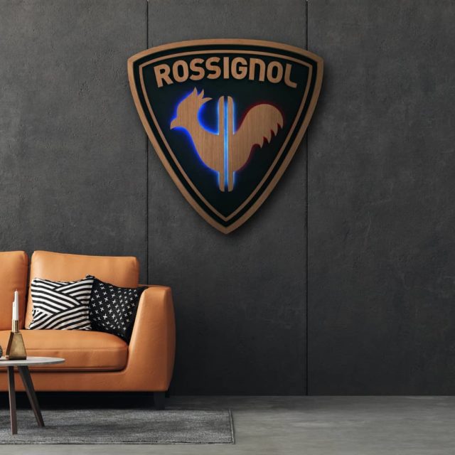 #rossignol #rossignolblackops #rossignolfreeride #snow #neige #powpow #mountains #ski #powder #alps #alpes #freeride #logo #interiordesign #logodesigns #design #lasercut #wood #sign #signaletique #savoie #savoiemontblanc  🔥@rossignol @rossignolfreeride 🔥  @stoneleaf_france @rubiomonocoat